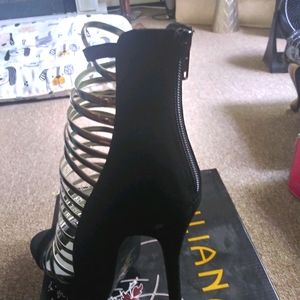 Black heels